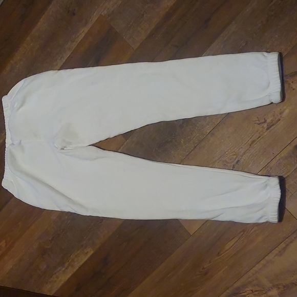 Sweats - Picture 5 of 5